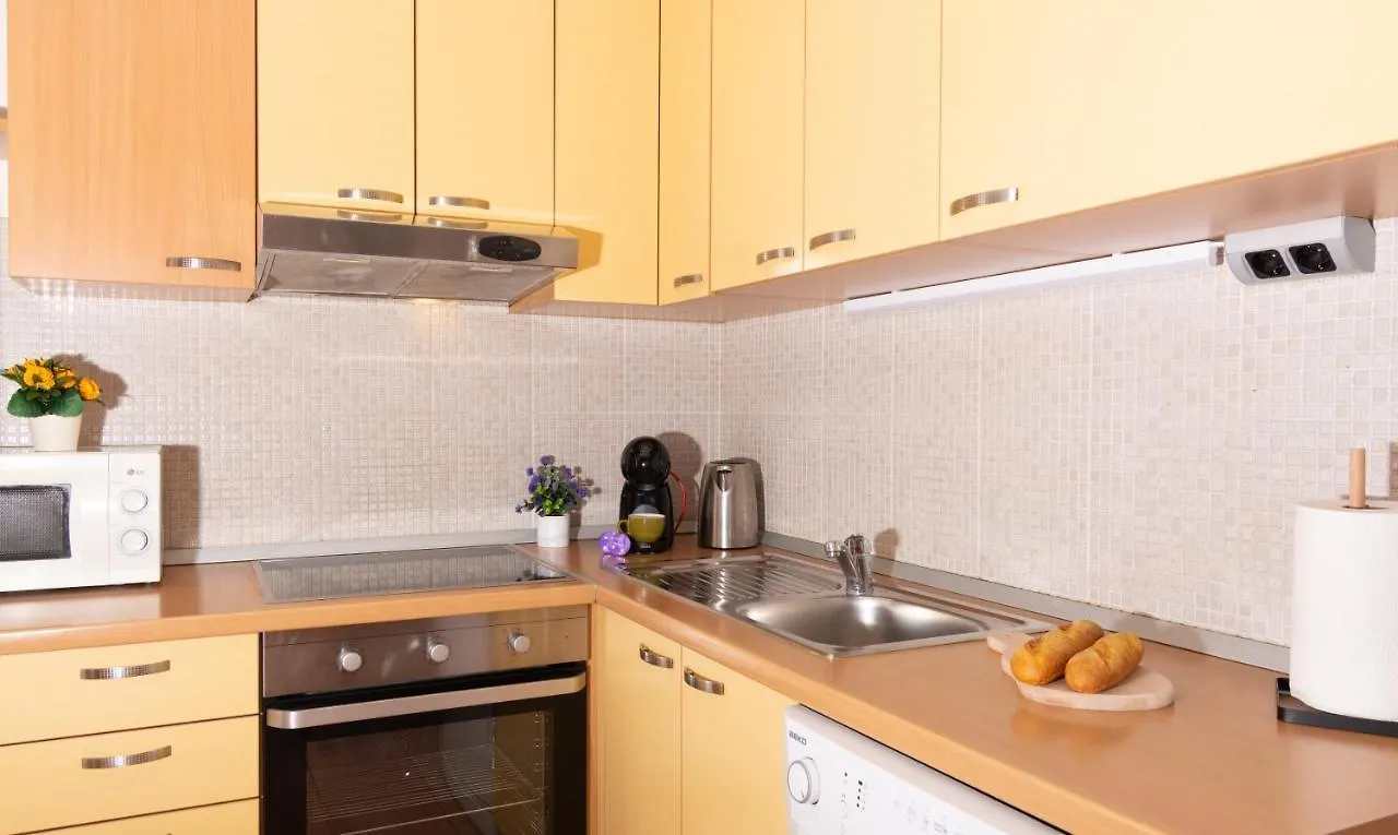 Dare Apartment Split